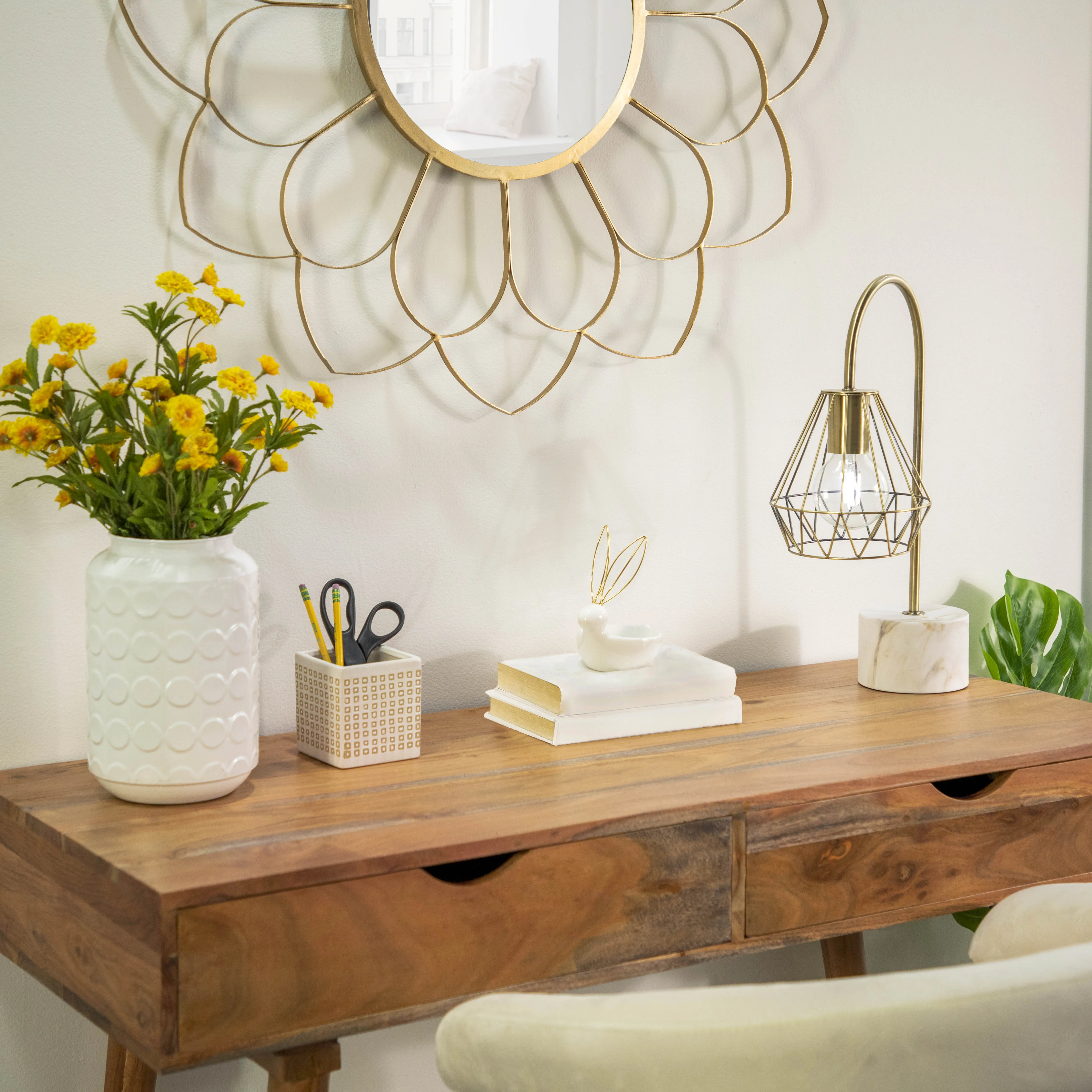 Sagebrook Home Ceramic 4 Inch Square Dotted Pen Holder Cream Color Top Quality wholesale Supplier