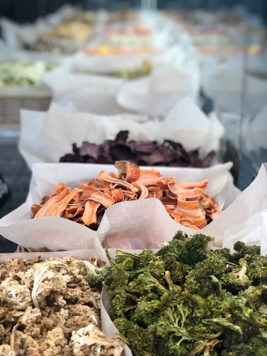 Dried carrots carrot chips  vegan organic red carrot