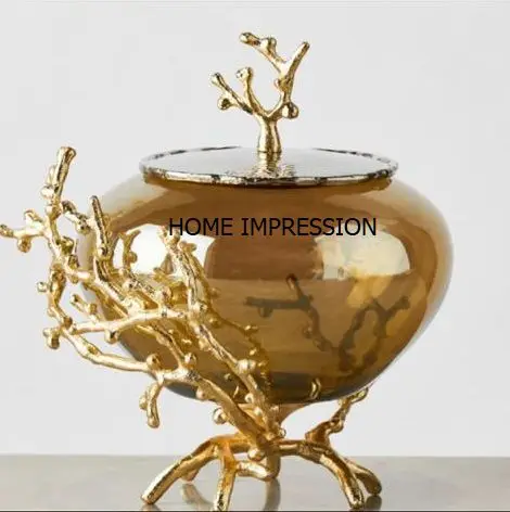 Стеклянная декоративная чаша с серебряной основой