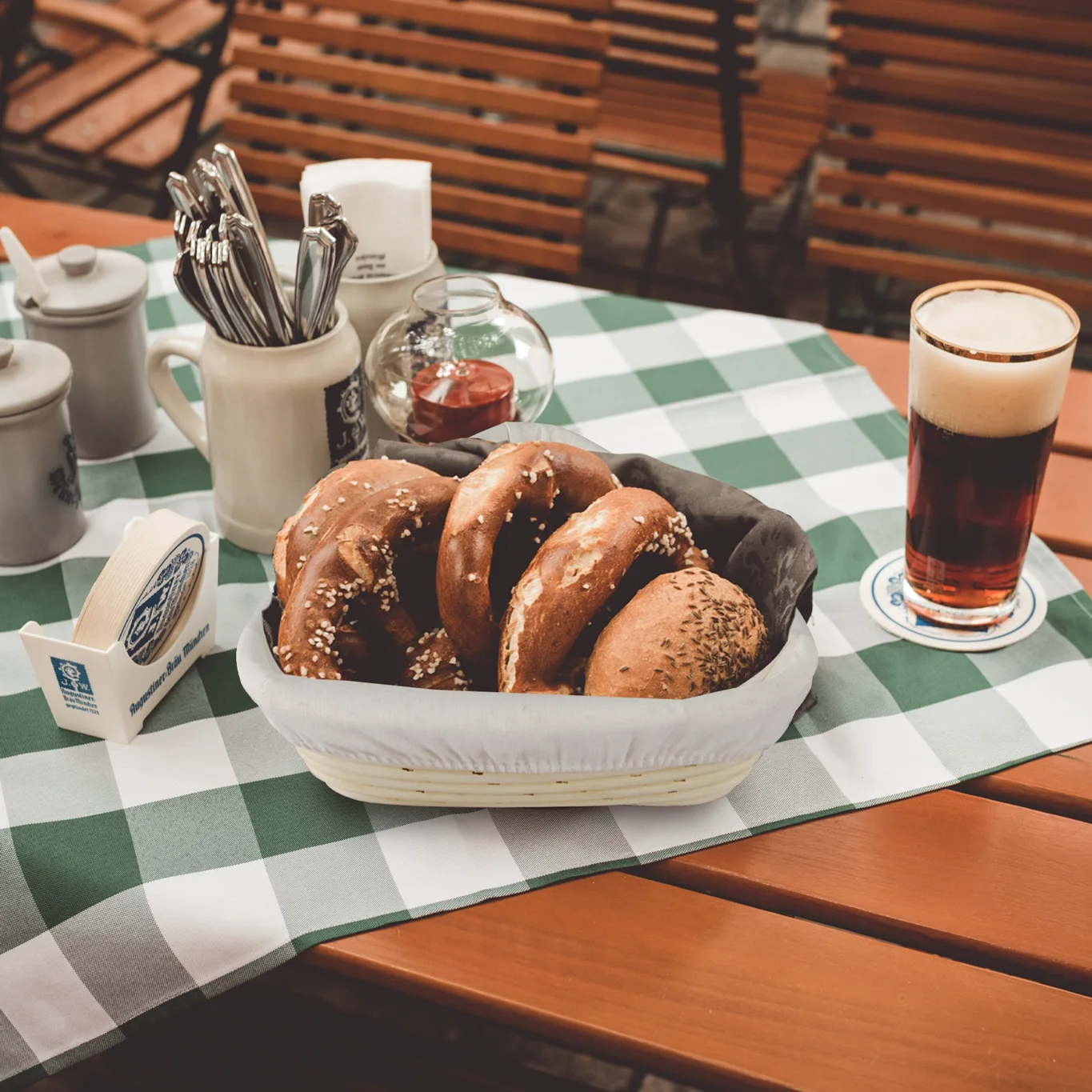 Bread Proofing Basket Baking Bowl Handmade Dough Rising Fermentation Baking with Dough Scraper Linen Liner Cloth Bread Lame