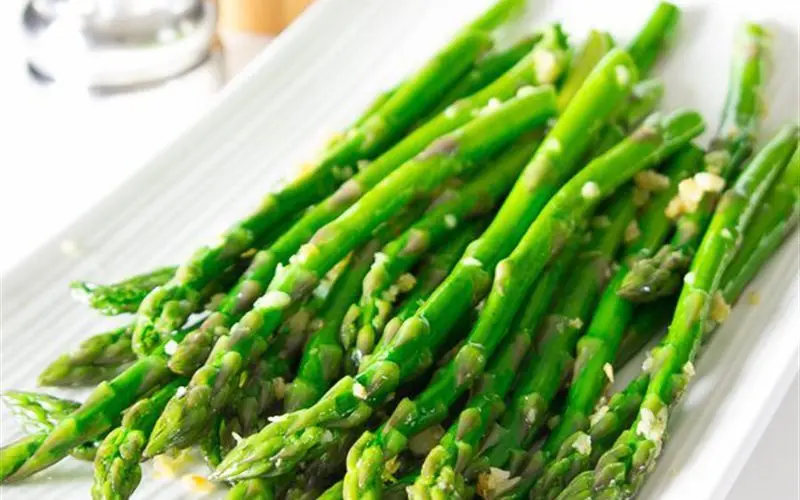 Fresh Green Asparagus Cheap Price From VietNam (+84589330283/Ms Daisy)
