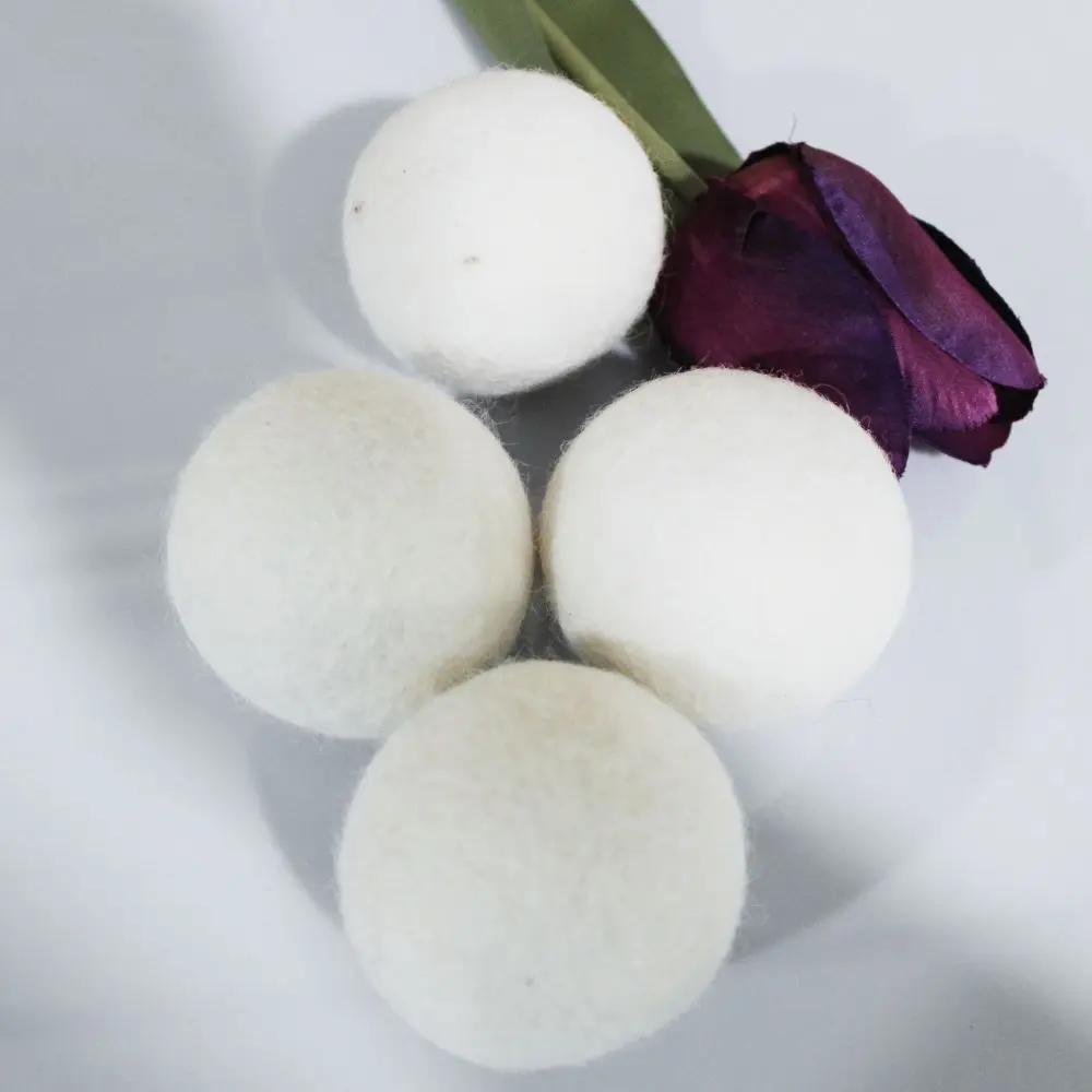 Natural Handmade Felt Wool Ball For Tree Decoration Organic New Zealand Wool Available At Bets Price