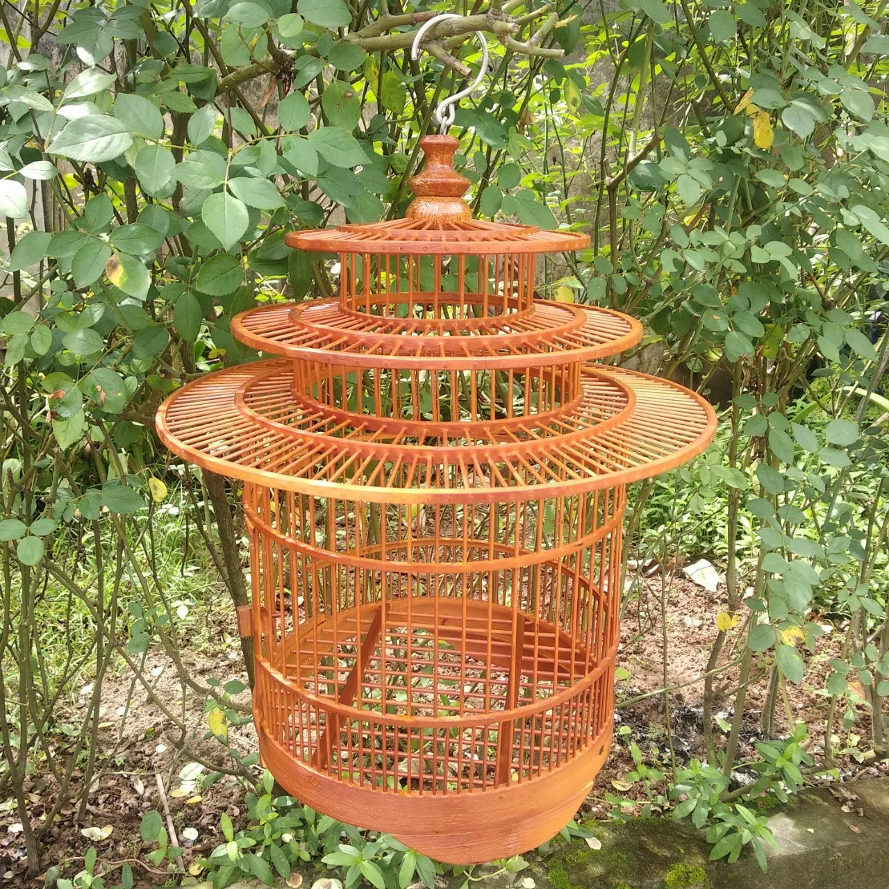  Вьетнамская бамбуковая птичья клетка для птиц ручной работы мастерами во Вьетнаме деревянная