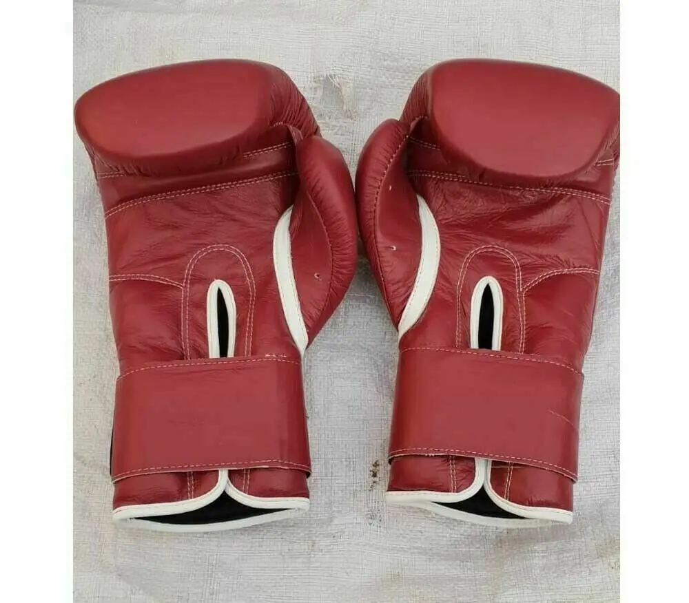 High Quality Custom Manufacturer Boxing Gloves Professional Fighting Training Kickboxing Punching Gloves for Men & Women