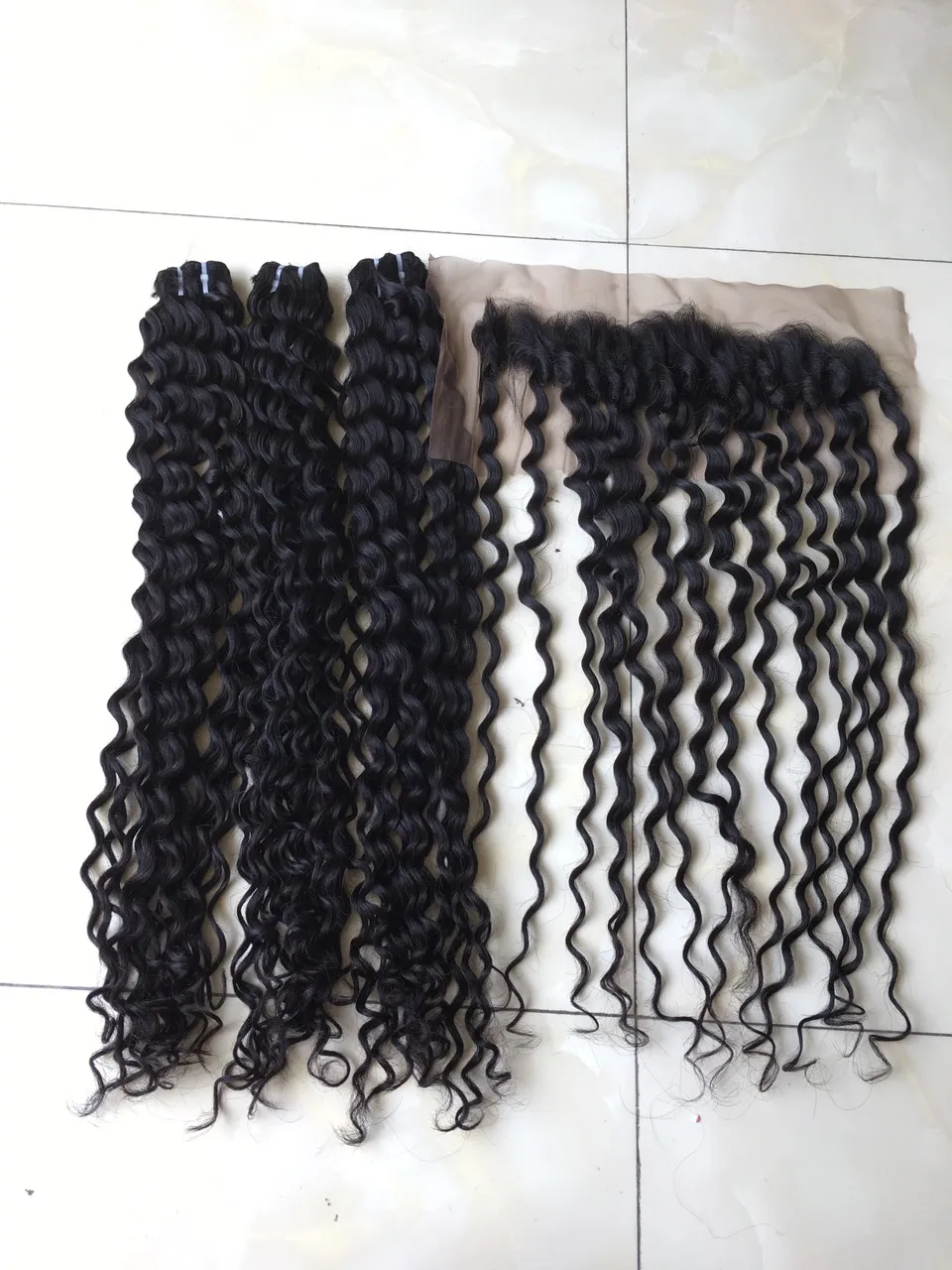 Оптовая продажа вьющиеся волосы 100% Высококачественные человеческие Вьетнам