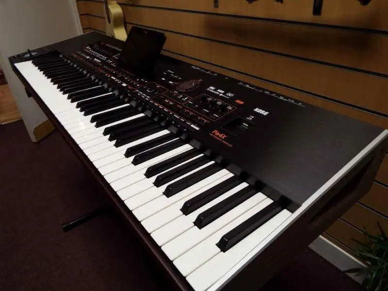Company Price Korg PA4X 76-Note Professional Arranger Workstation Keyboard with speaker system Brand New