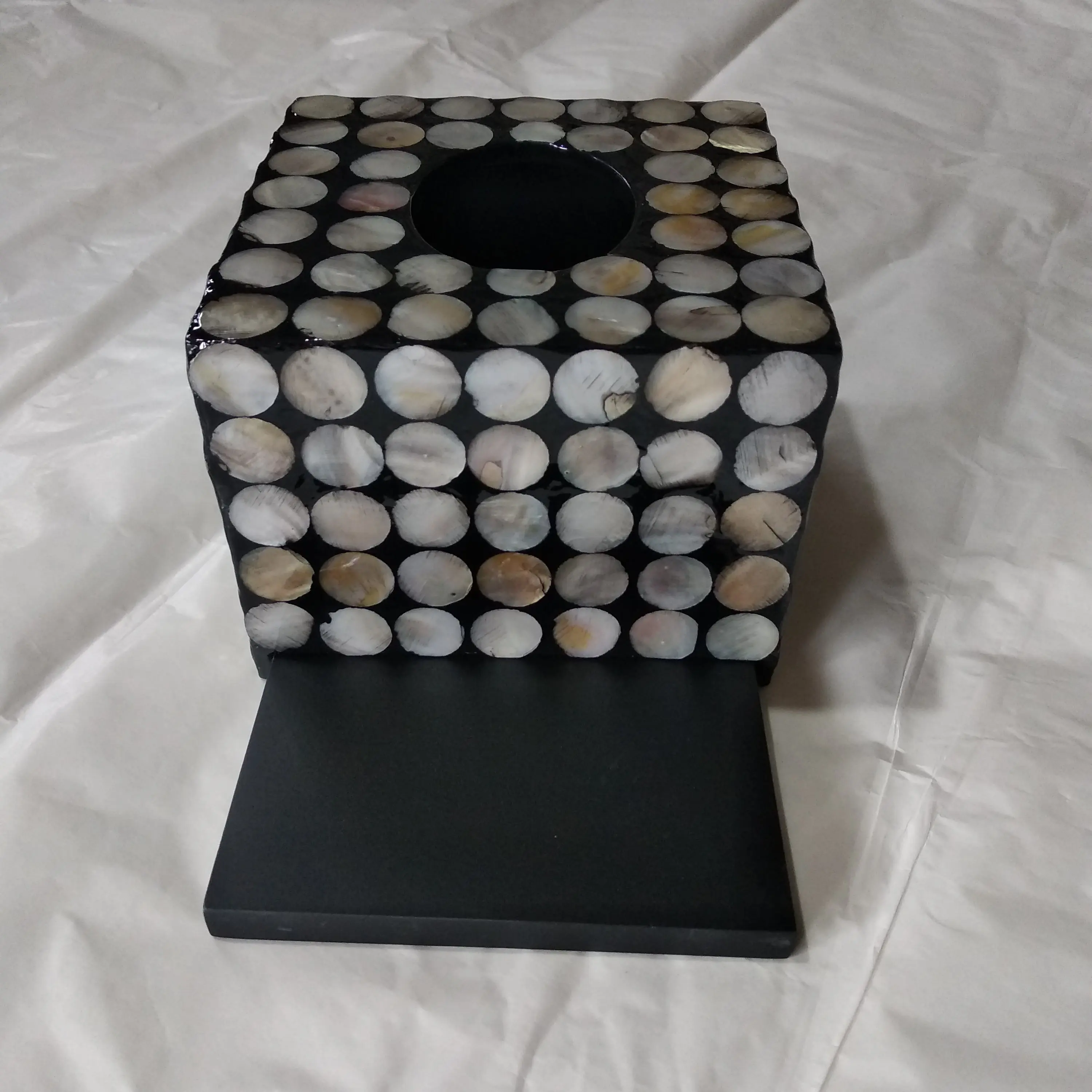 Custom high quality handmade lacquer Tissue Box wholesale eco friendly decorate tissue