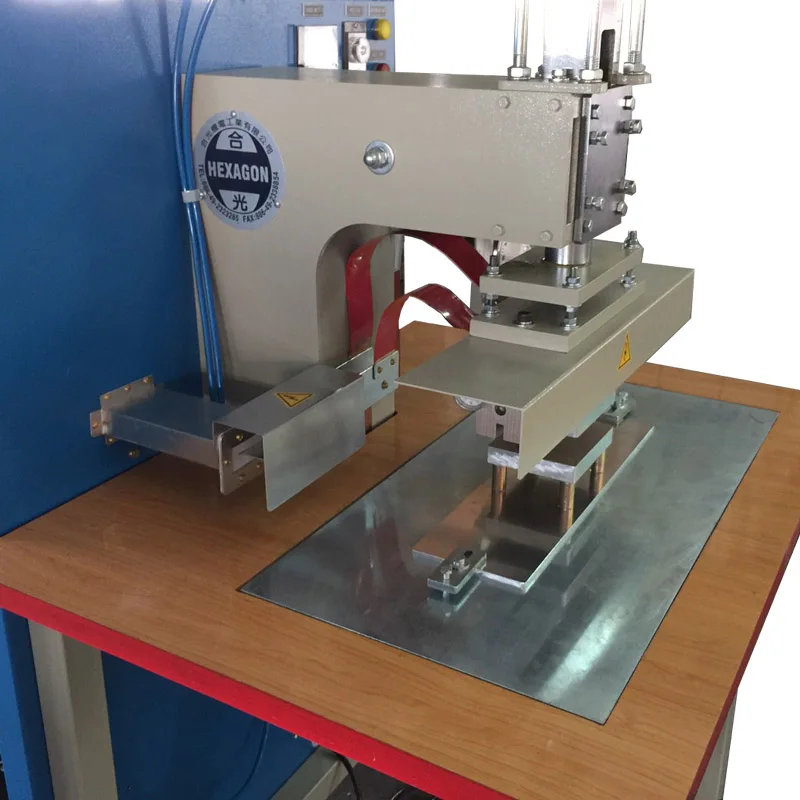 Automatic HF plastic welding machine for canvas&tarpaulin&tents&car cover&truck tent welding and connecting