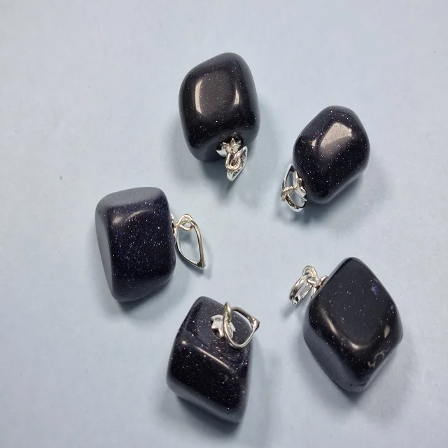  Ожерелье женское из натурального камня в форме барабана с синим золотым камнем