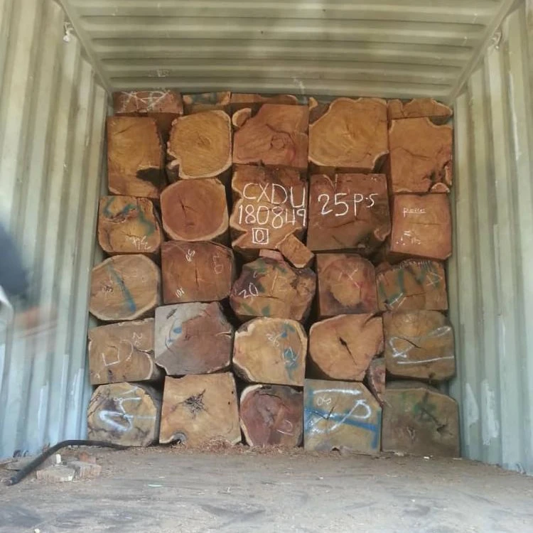 Vaneer White oak logs for timber