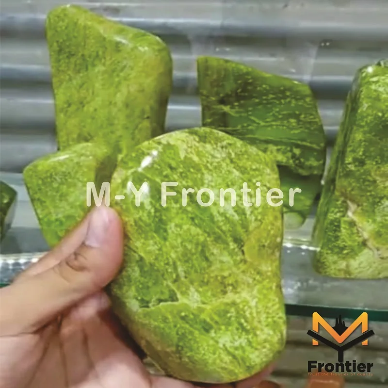  Натуральный Змеиный полированный Кристалл ручной работы Freeform OEM из пакистанского хрусталя