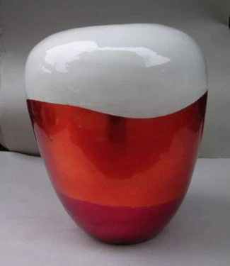 
Lacquer ceramic vase with three-tone colour 
