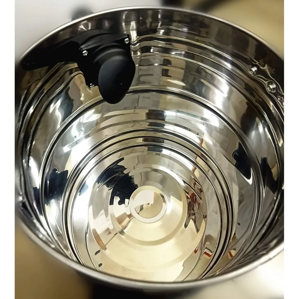 High Quality Electric Household Commercial Use 3 in 1 Vacuum Cleaner Wet Dry & Blow 1600W 23 Litre with Blower