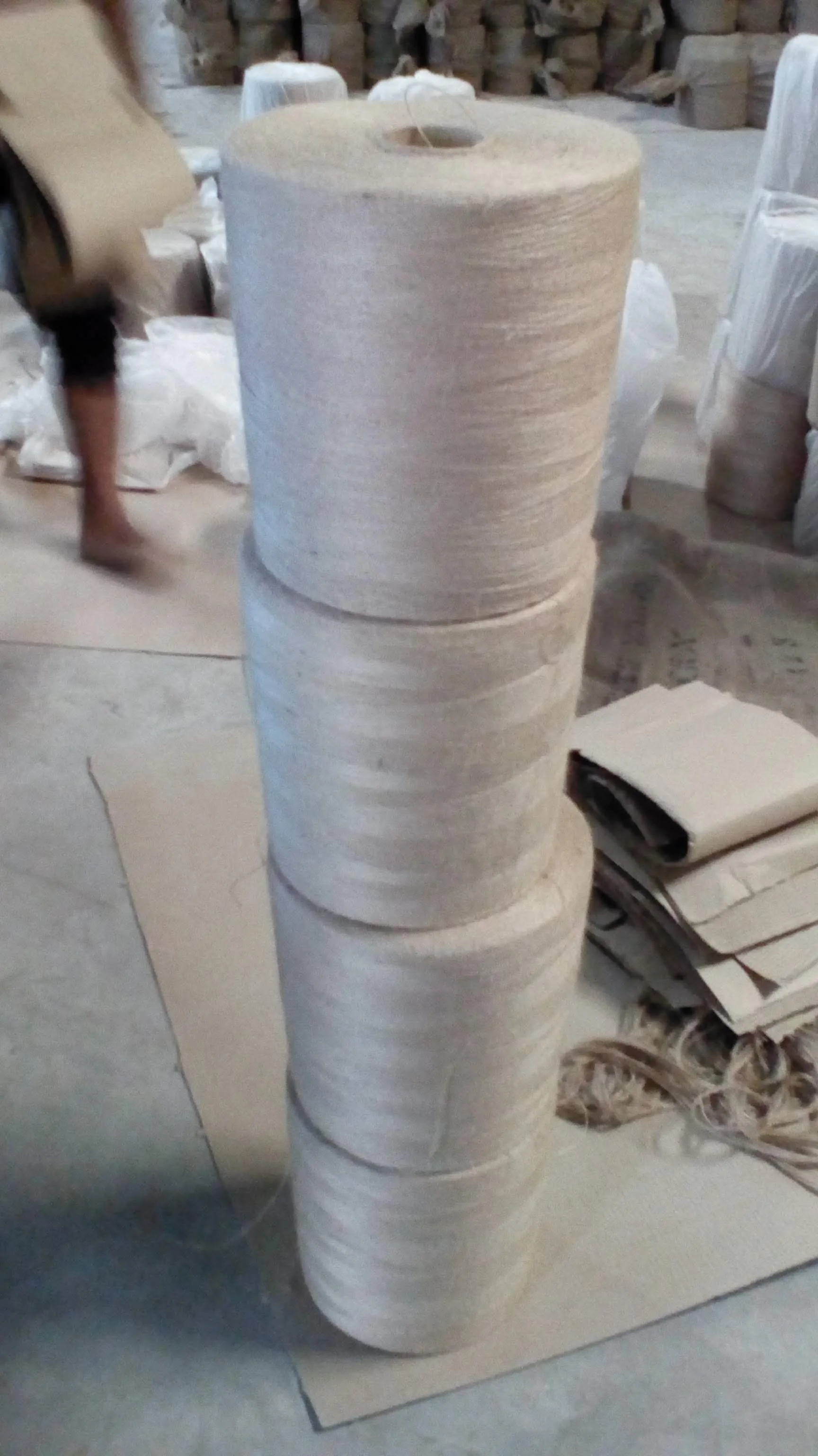 Производитель Бангладеш, 75%-85% мин. QR светлая красноватая джутовая пряжа CB с 5% шт. CV