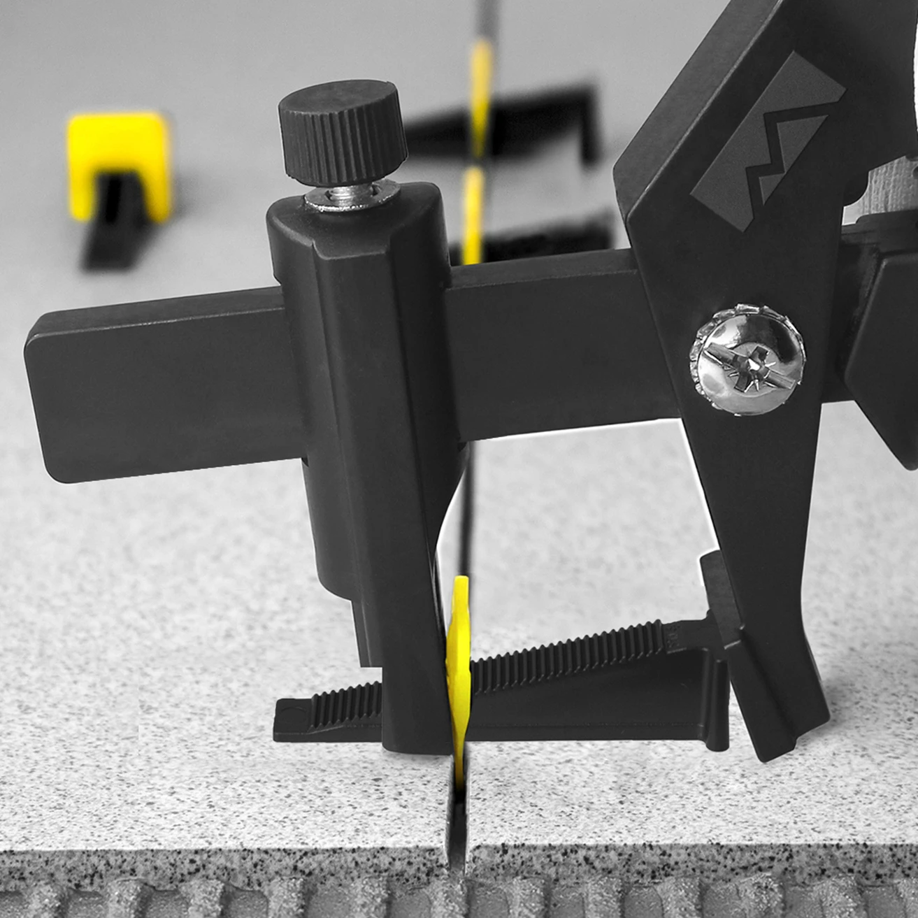 Tile leveling system Levelize clips