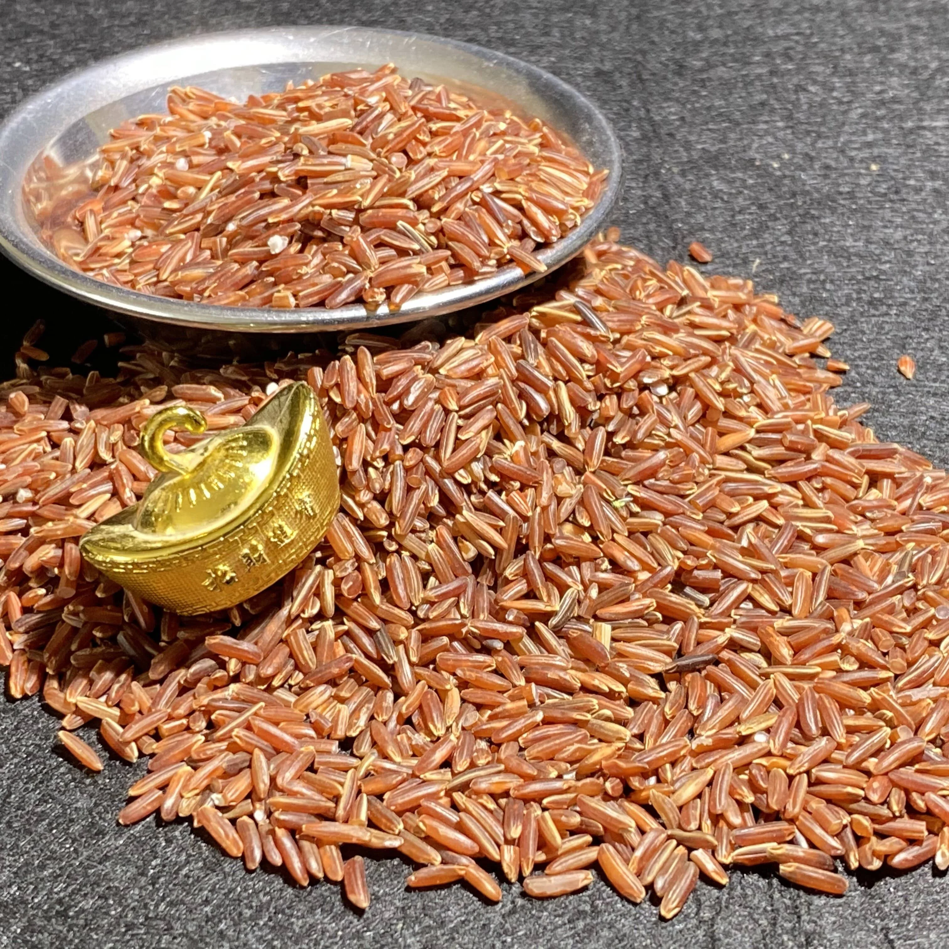 Натуральный органический рис сделано в Вьетнаме распродажа