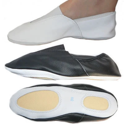 Кожаные гимнастические туфли с резиновыми вставками