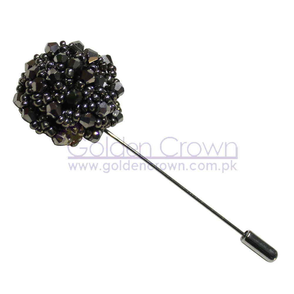 Брошь на лацкан с цветком