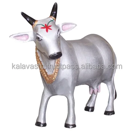 Creative Design of Aluminium cow statue white metal colored handmade Decorative cow statue For Home and Gift Item