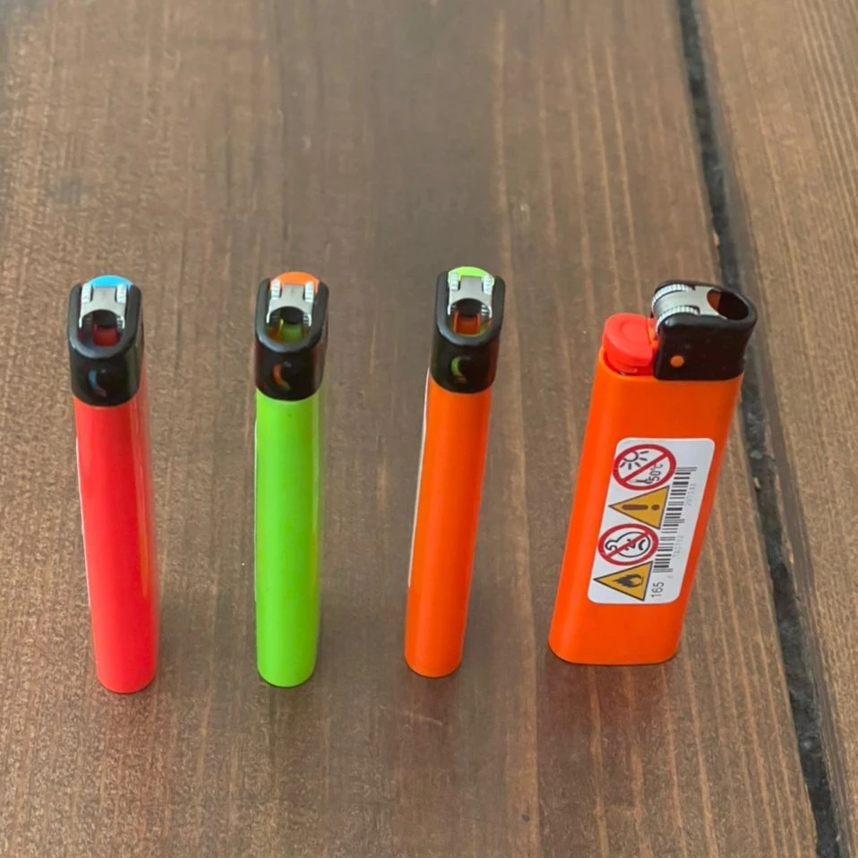 BULK DISPOSABLE LIGHTER AVAILABLE IN DIFFERENT COLOUR FOR SALE   J5/J23/J25