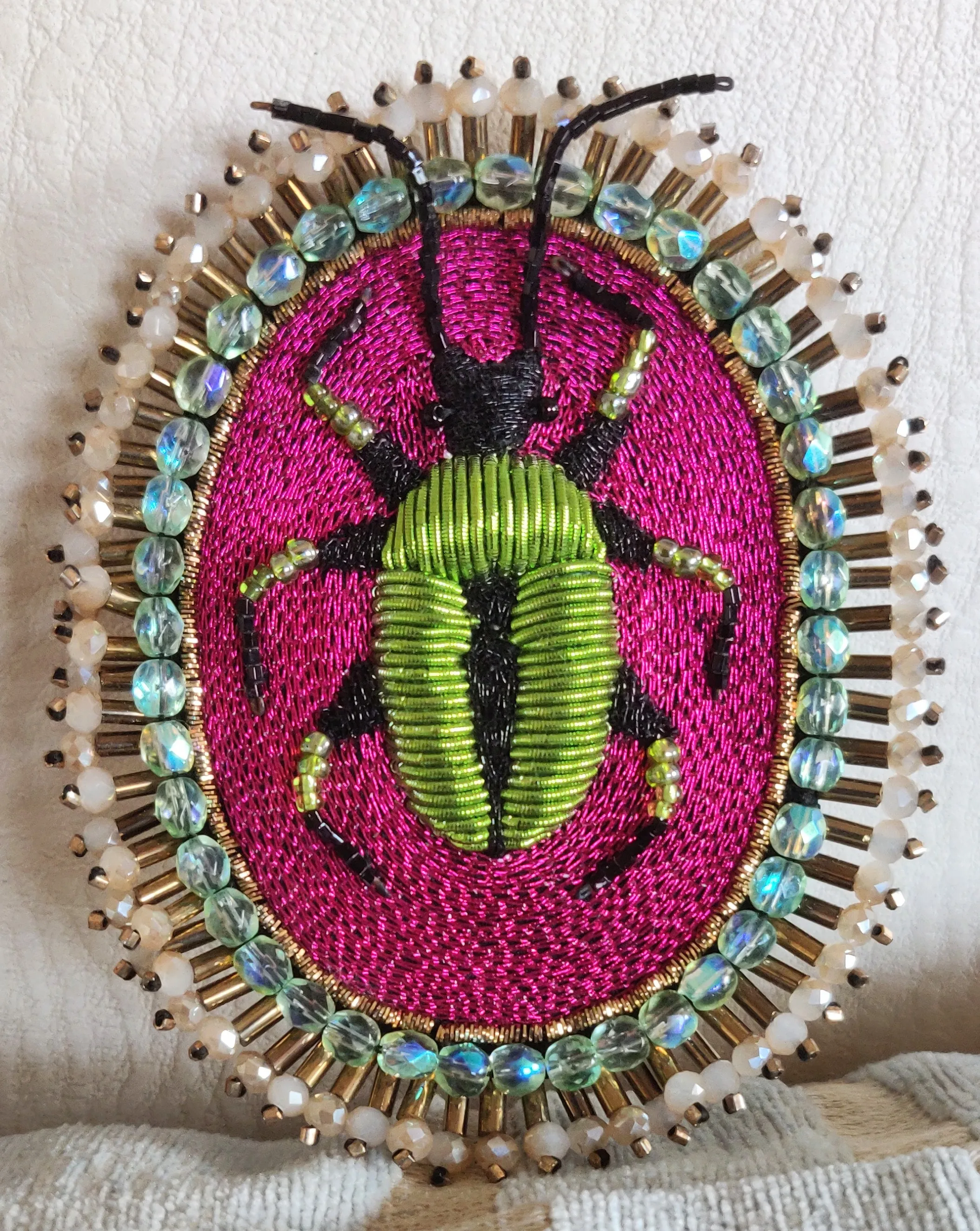 BROOCH_-_GREEN_BEETLE_2.jpg
