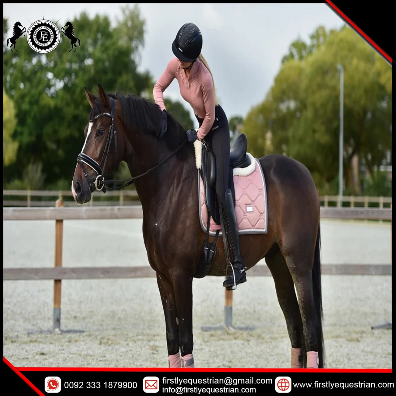 DRESSAGE SADDLE PAD WITH PINK PEARL