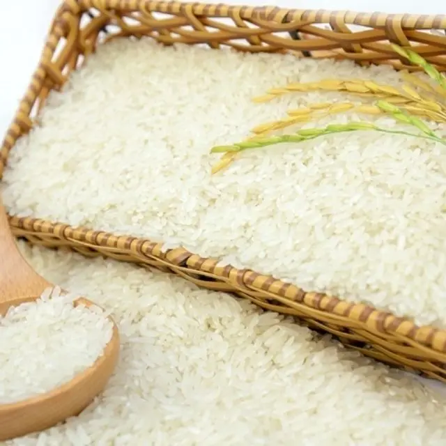 Vietnam Long Grain White Rice Wholesale Price - Delicious OM 5451 Rice 5% Broken