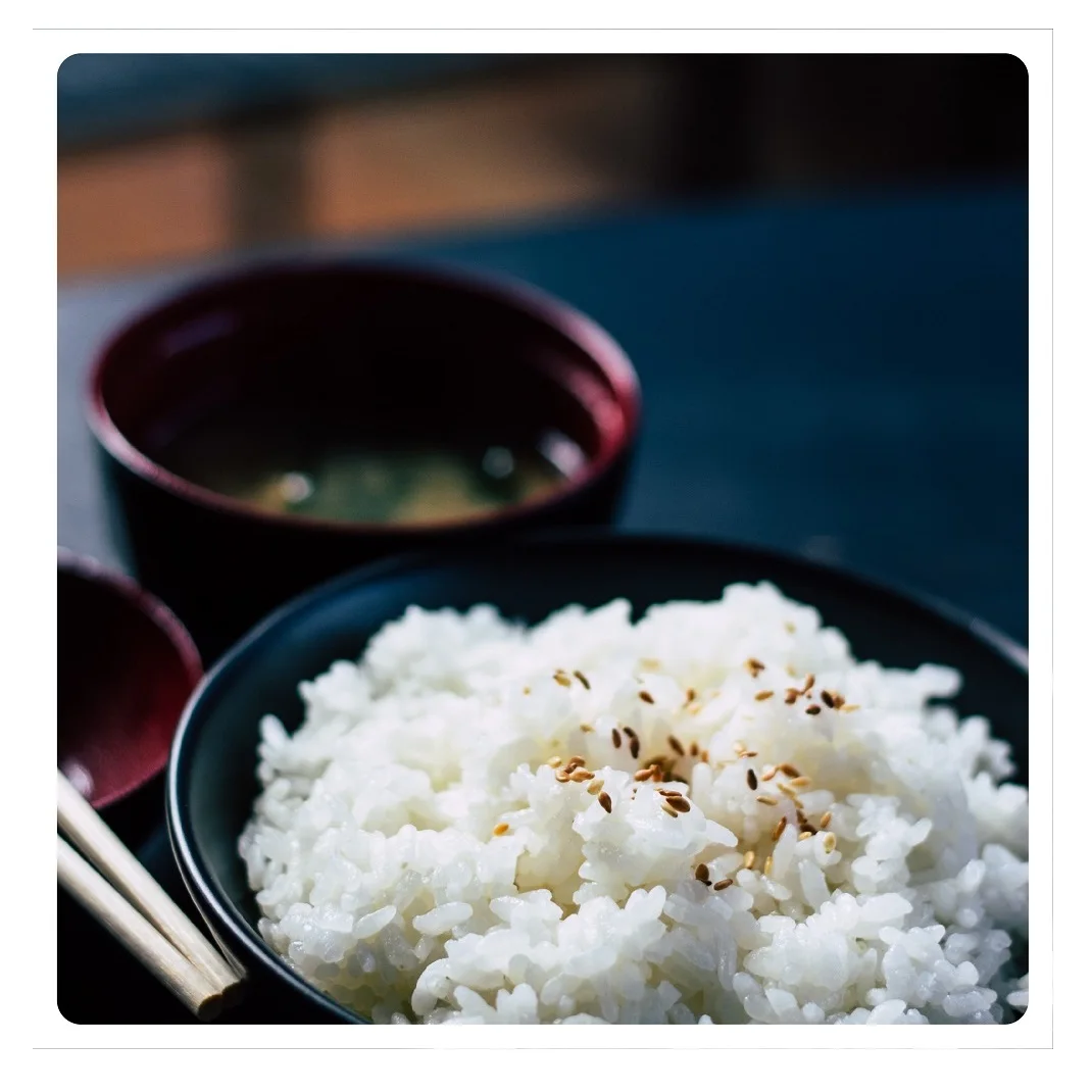 Вкусный ароматический рис со средним зерном Gao 4900 без брендового риса из Вьетнама по лучшей цене