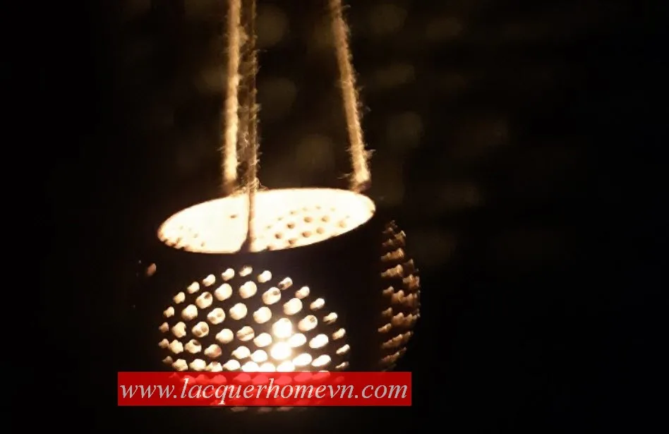 Best Seller Coconut Tealight Holder Handcarved Metal Candleholder with Leaf from Vietnam for Christmas Occasions