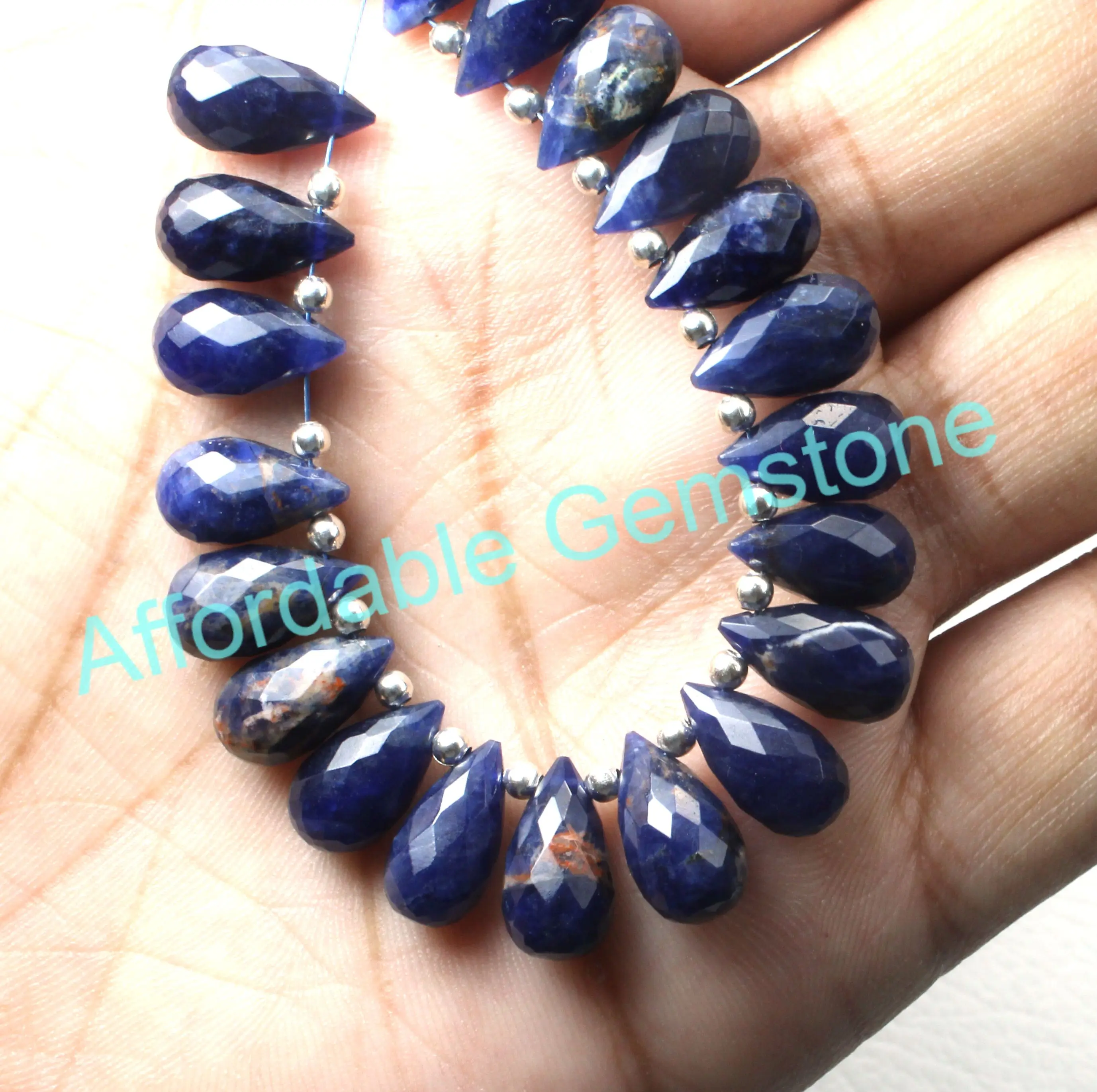 Натуральный кальдалитовый каплеобразный камень граненые драгоценные камни оптовая продажа изготовление драгоценных камней драгоценный кальдалитовые бусины сырье