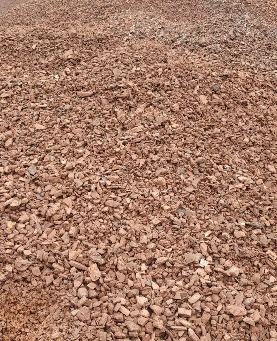  Высококачественные железные руды мы-один из легенд о поставщиках железной Индии. Наши куски и руда высокого качества.