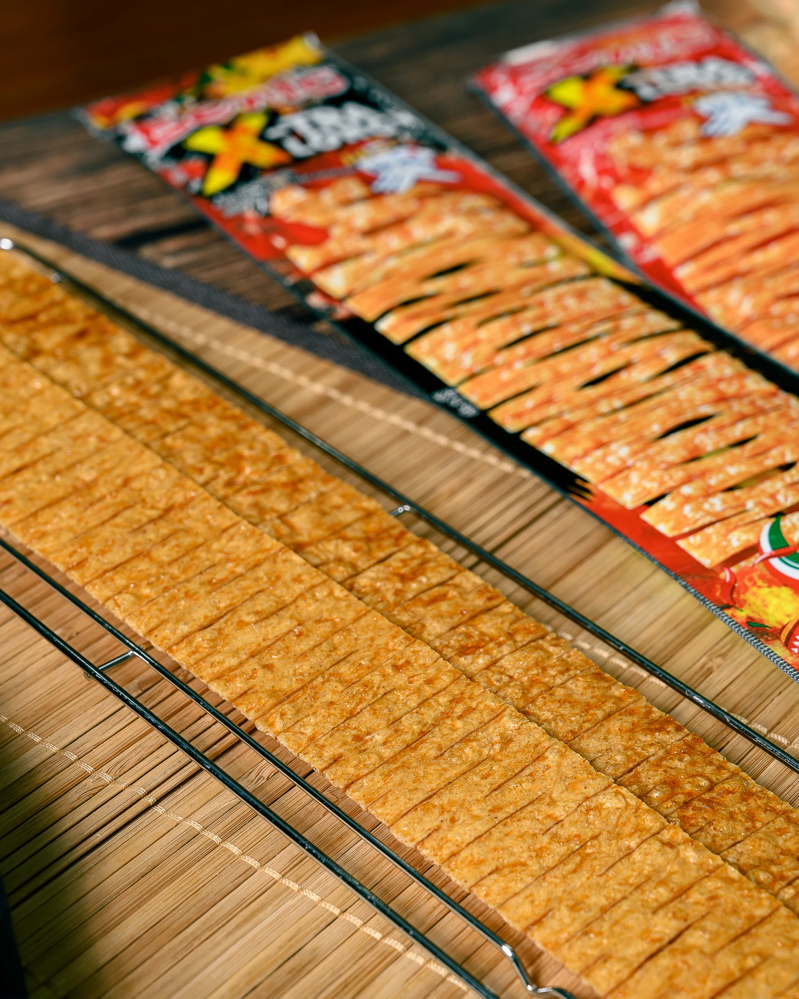 
Baked Snacks Style Squid Seafood Snack (Bento X-Tra Long) Spicy Tom Yum Flavour Export From Thailand 