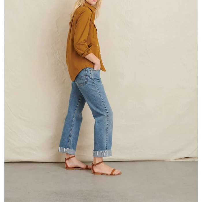  Передний двойной карман коричневого цвета; Женская хлопковая рубашка с изготовленным на заказ логосом хорошее фитнес премиум качества женская по низкой цене