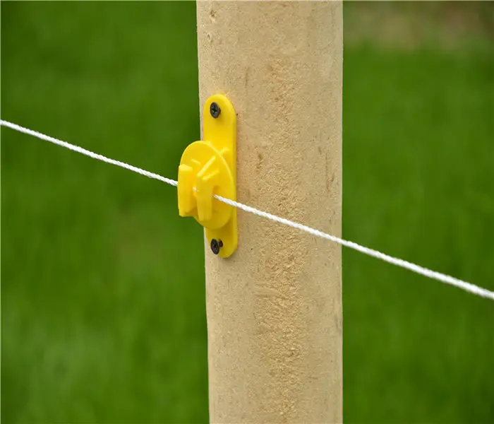 6mm Wire Two Holes Claw Insulated Electronic Assesories Insulatorring Insulators Plastic Fence Insulator