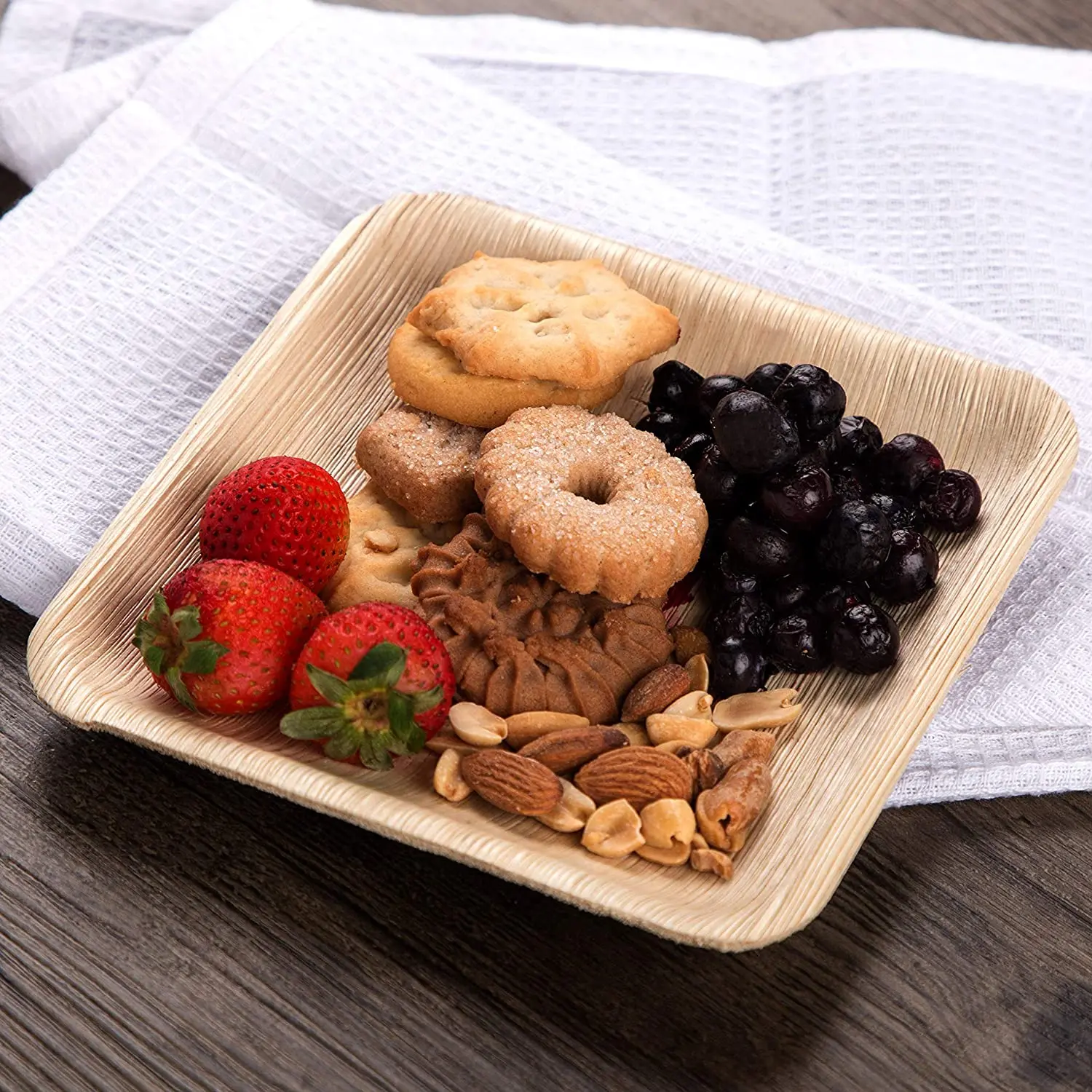 Vietnam Factory 10 Inch Palm Leaf Plates Round Square Sturdy and Eco Friendly Alternative to Disposable Palm Leaf Plates