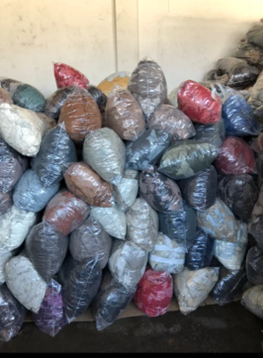 Leather Scraps Selected Dark Colours