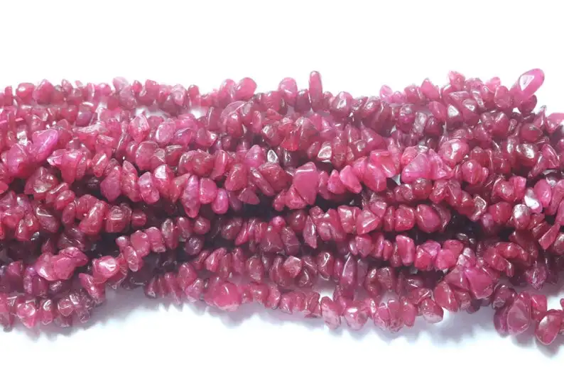 Ruby Amazing Nuggets Chips Beads 32 дюймов полная нить для изготовления ювелирных изделий