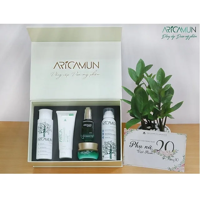 
moisturizing Nourishing Dark Circles face cream/gel skin care melasma treatment 