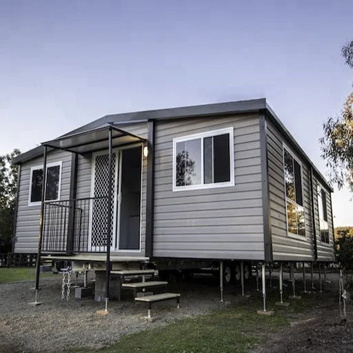 Affordable small expanding pop up single or double room container van / granny flat