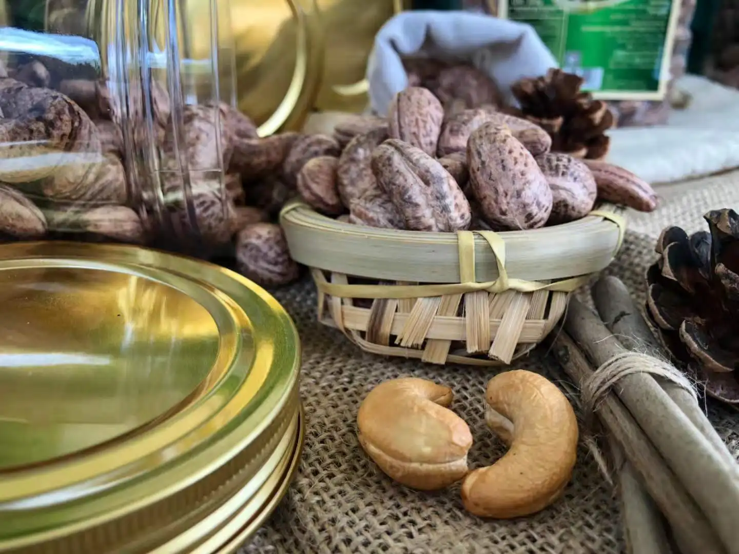 
hot sale 2021 roasted cashew A180 made in vietnam 500g/bOX 