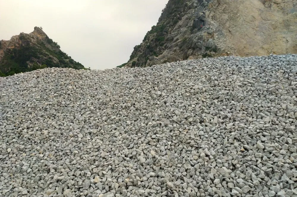 
White/ Grey limestone from VietNam (Whatsapp: Ms Hoa: +84 971 222 099) 