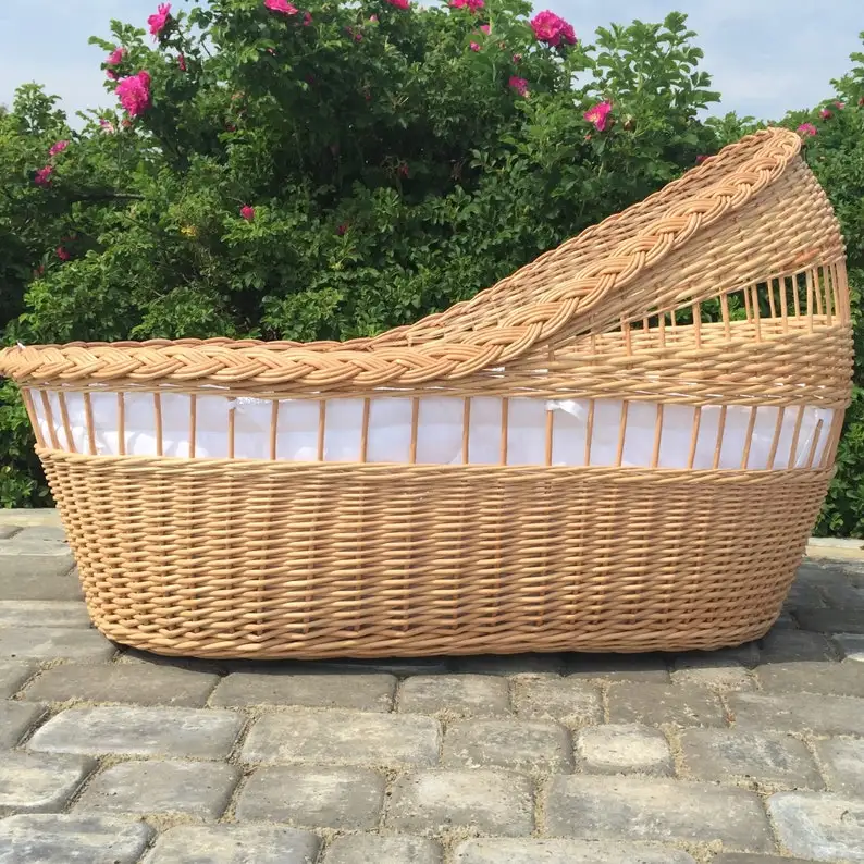 Eco friendly Rattan crib baby cradle  baby crib for kid handicraft trays coffee serving tray bamboo trays for food