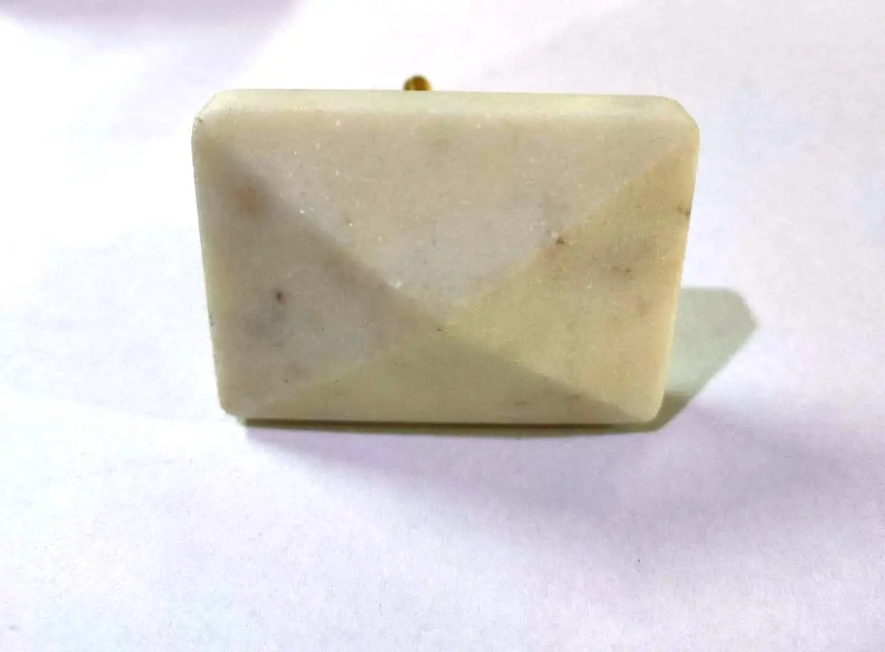 Ручка для шкафа из мрамора и латуни новейшего дизайна в скандинавском современном стиле под заказ каменные ящики ручки Индии