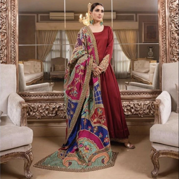 1/2 Embroidered Pakistani Stylish High Quality Ladies 3 piece embroidered lawn Shirt Dupatta Trouser Unstitched formal suit