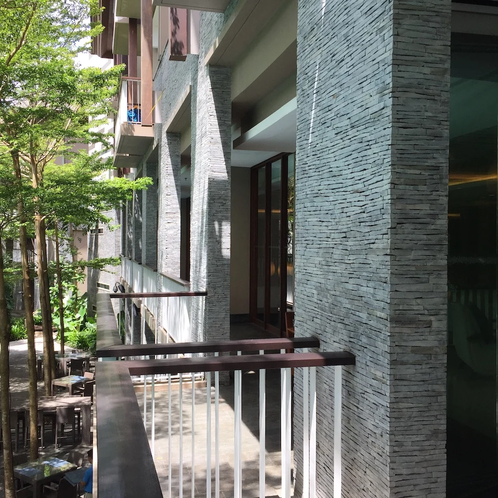 Natural Split Ledge Grey Stone Veneer Slate for External and Internal Wall Cladding Traditional Style Indoor Natural Stones