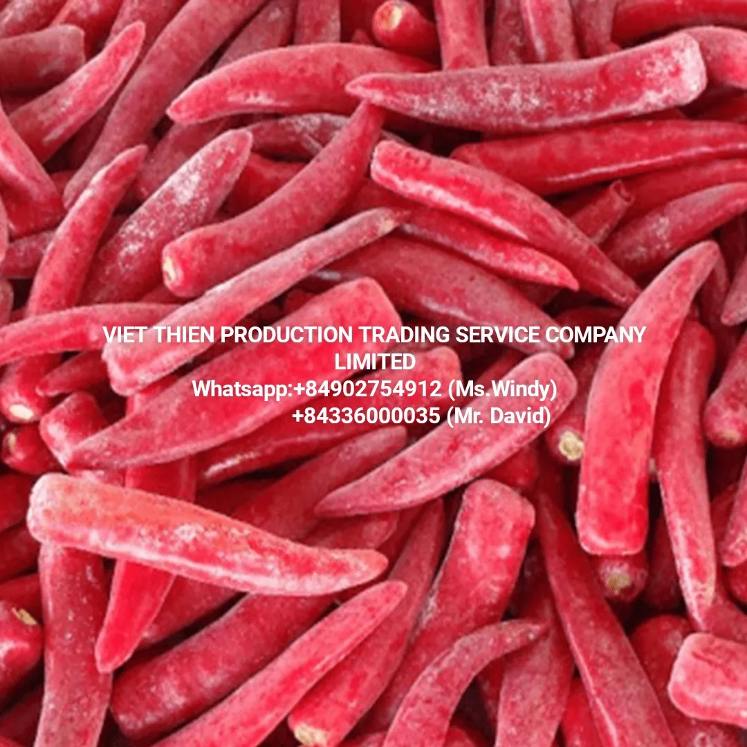 RED CHILI WHOLE FROZEN USED AS SPICES AND AS SAUCE IN GIA LAI VIETNAM AND MEET STANDARD EXPORT AND HIGH QUALITY AND GOOD PRICE