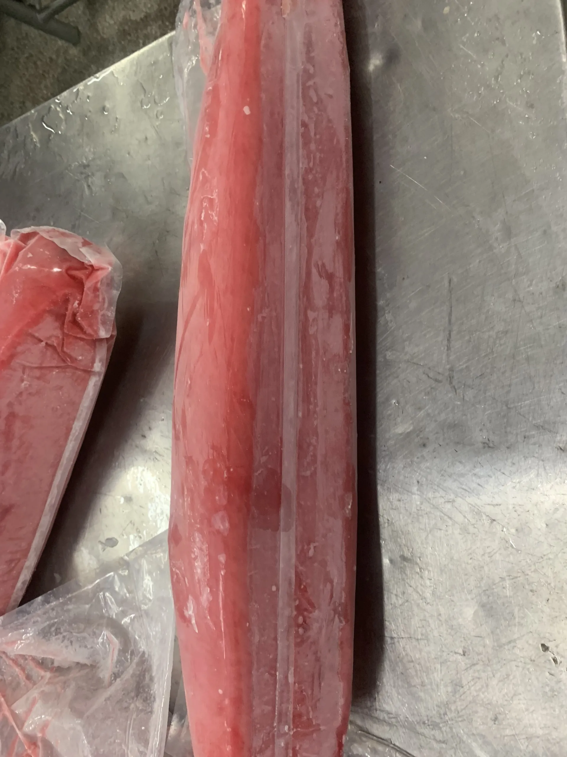 Frozen yellow fin Tuna loin size 2-5kg - origin Vietnam