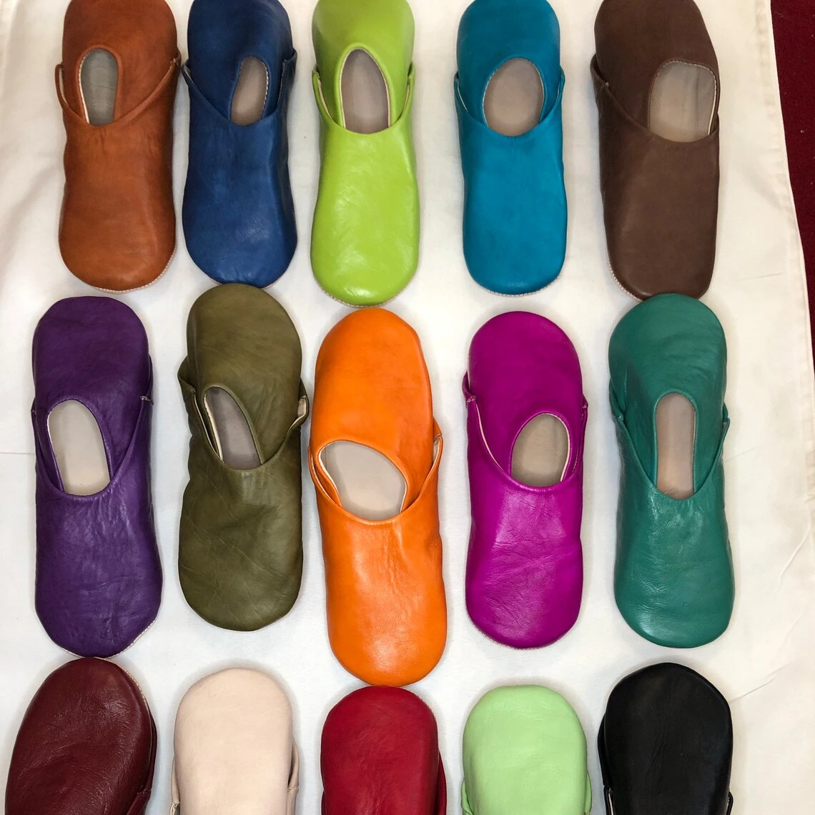 Тапочки из натуральной кожи, сделанные вручную