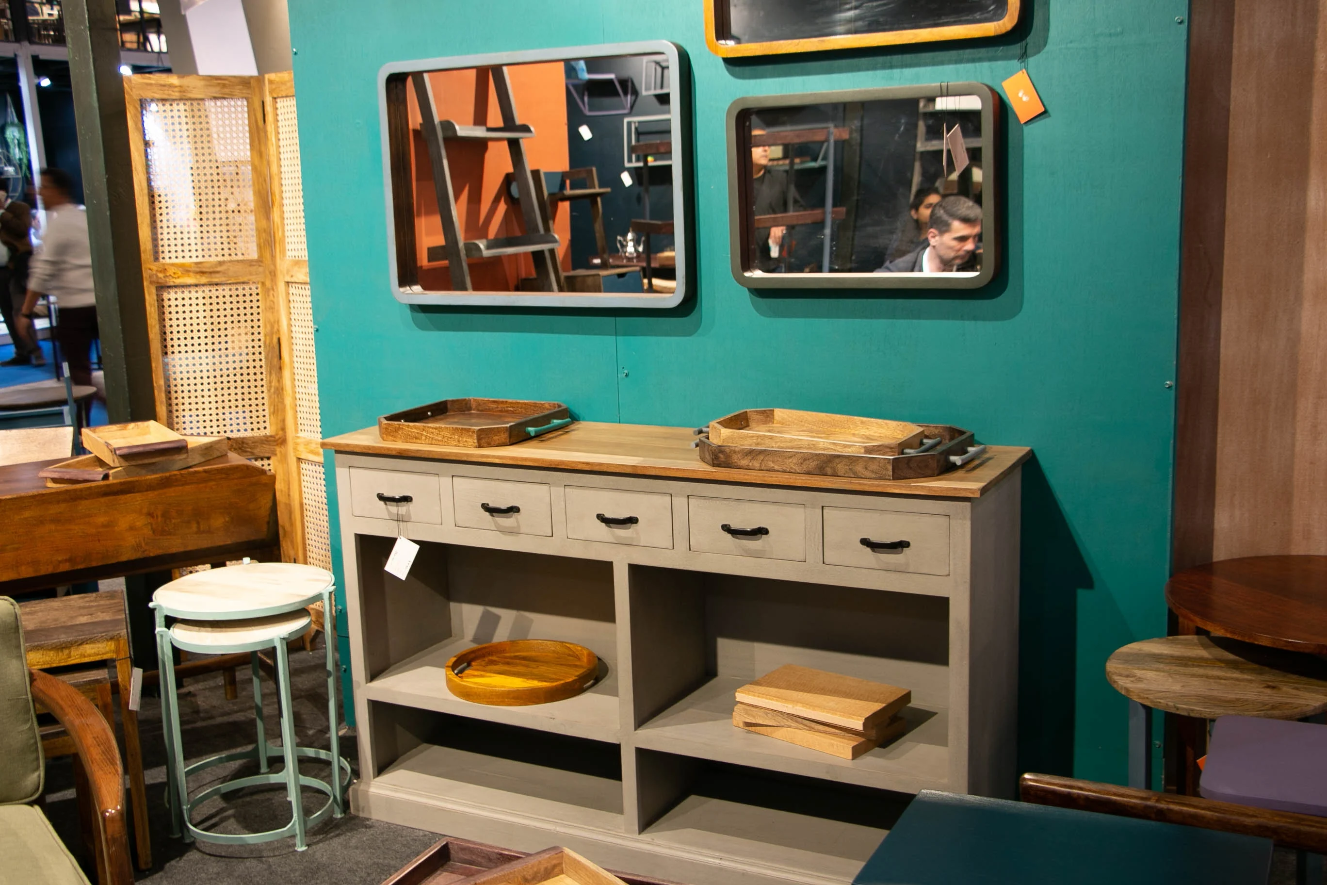 Кухонная мебель из массива манго промышленная деревенская