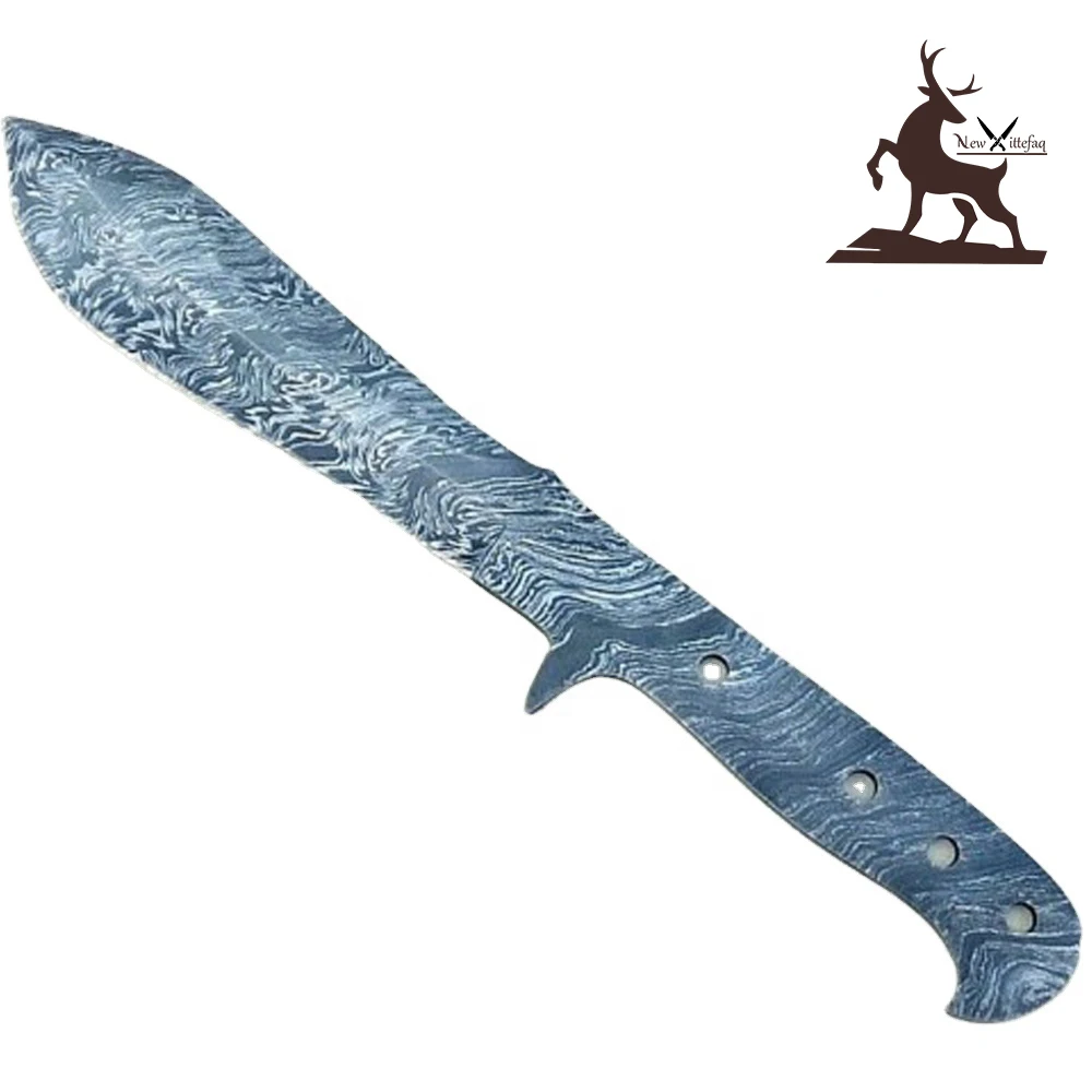 Wholesale Damascus hunting knife blank blade handmade customizable with twisted pattern bowie camping knife
